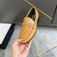 Gucci Leather Shoes